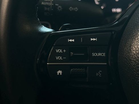 Used 2025 Honda Civic Sport image 29