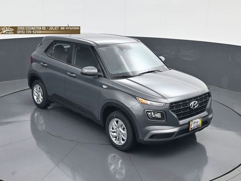 New 2026 Hyundai Venue SE FWD image 15