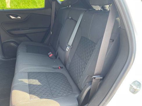 Used 2020 Chevrolet Blazer LT image 17