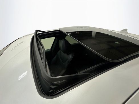 Used 2019 BMW X4 xDrive30i w/ Premium Package image 27