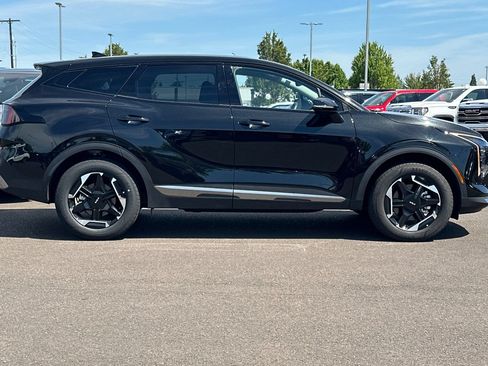 Certified 2026 Kia Sportage S AWD/4WD image 3