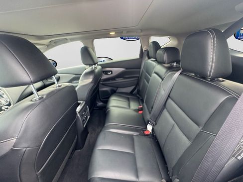 Used 2024 Nissan Murano SL AWD/4WD image 11