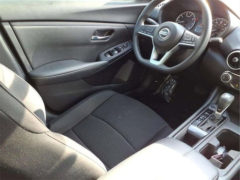 Used 2023 Nissan Sentra S image 10