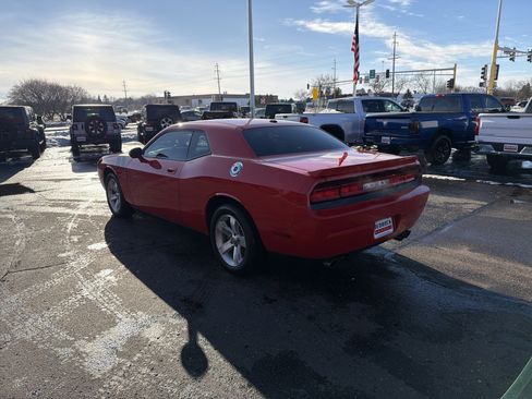 Used 2009 Dodge Challenger R/T w/ Sound Group image 5
