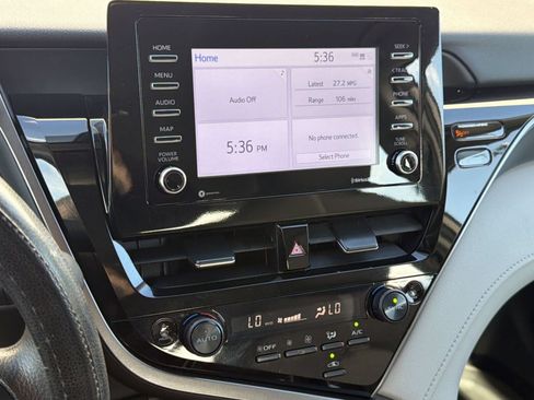 Used 2024 Toyota Camry LE FWD image 21