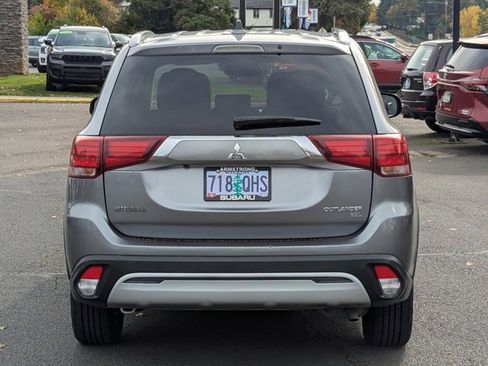 Used 2019 Mitsubishi Outlander SEL image 4