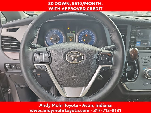 Used 2018 Toyota Sienna Limited FWD image 13