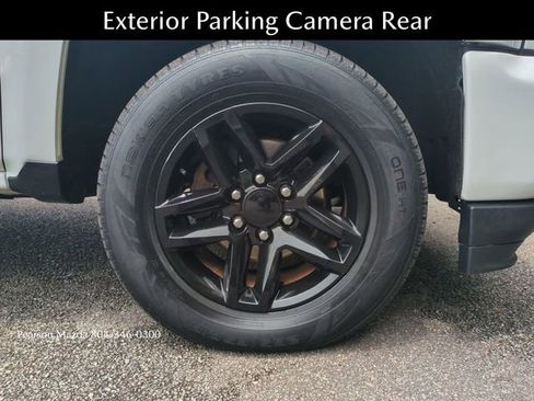 Used 2018 Chevrolet Silverado 1500 LT w/ All Star Edition AWD/4WD image 13