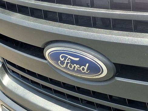 Used 2019 Ford F150 XL w/ Trailer Tow Package AWD/4WD image 5