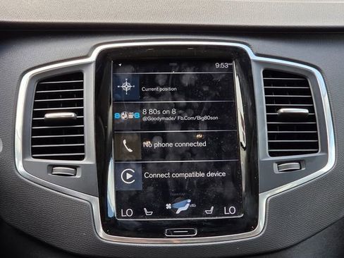 Used 2019 Volvo XC90 T6 Momentum w/ Protection Package Premier AWD/4WD image 12