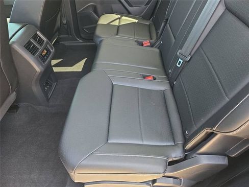 Used 2023 Volkswagen Atlas SE FWD image 14