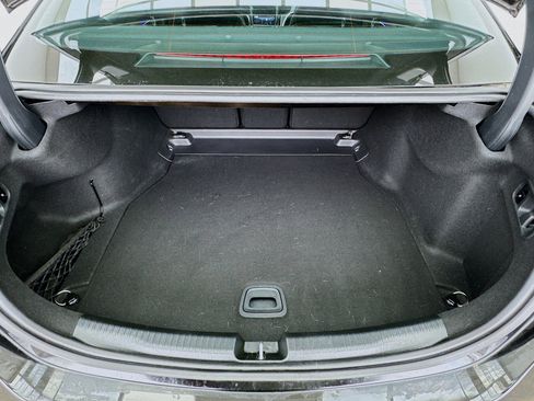 Used 2024 Mercedes-Benz C 300 Sedan image 18