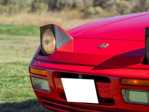 Used 1988 Porsche 944 Turbo image 75