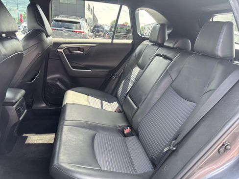 Used 2021 Toyota RAV4 XSE AWD/4WD image 29