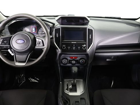 Used 2020 Subaru Impreza 2.0i AWD/4WD image 32
