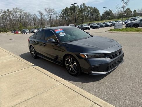 Used 2024 Honda Civic Touring image 6