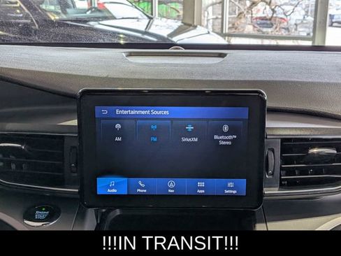 Used 2021 Ford Explorer XLT image 31