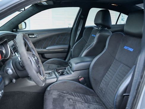 Used 2020 Dodge Charger SRT Hellcat w/ Navigation & Travel Group image 19