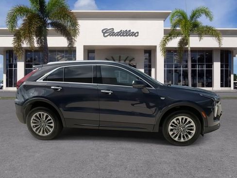 Certified 2025 Cadillac XT4 Premium Luxury FWD image 16