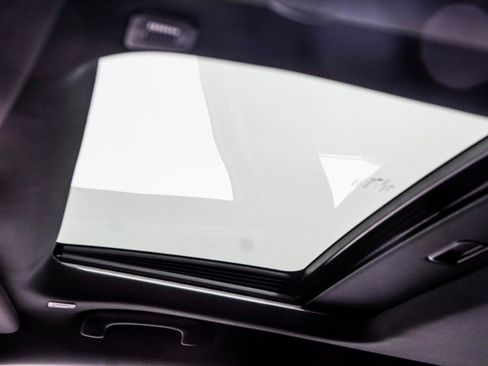 Used 2022 Dodge Charger Scat Pack w/ Plus Group image 42