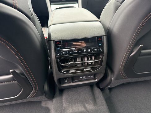 New 2026 Jeep Grand Cherokee L Summit image 26