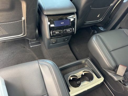 New 2025 Lincoln Aviator Premiere image 8