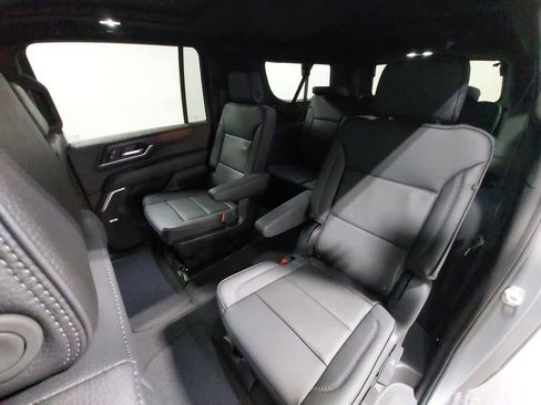 New 2026 GMC Yukon XL Denali w/ Sun & Power Step Package AWD/4WD image 15