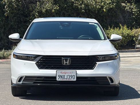 Used 2024 Honda Accord Touring image 9