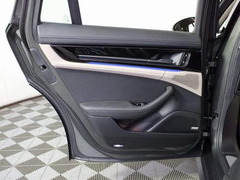 Certified 2026 Porsche Panamera 4 image 32
