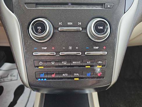 Used 2017 Lincoln MKC Reserve w/ Lincoln MKC Climate Package image 29