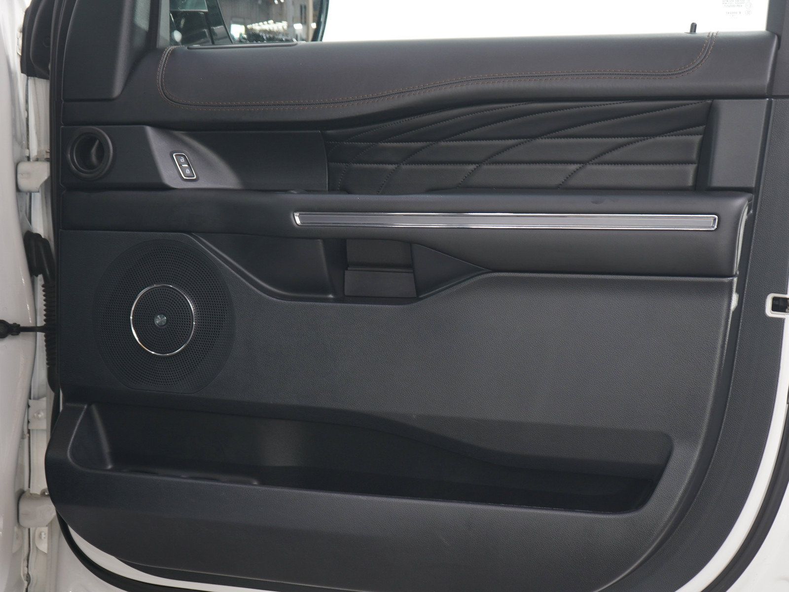 Used 2020 Ford Expedition Platinum AWD/4WD image 14