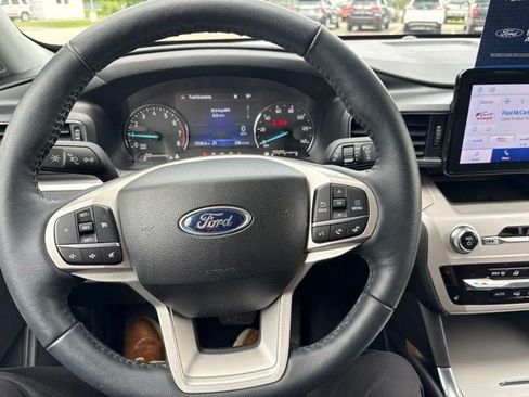Used 2023 Ford Explorer XLT w/ Equipment Group 202A AWD/4WD image 27