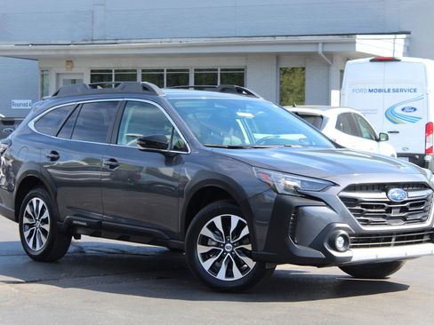 Used 2024 Subaru Outback Limited image 1