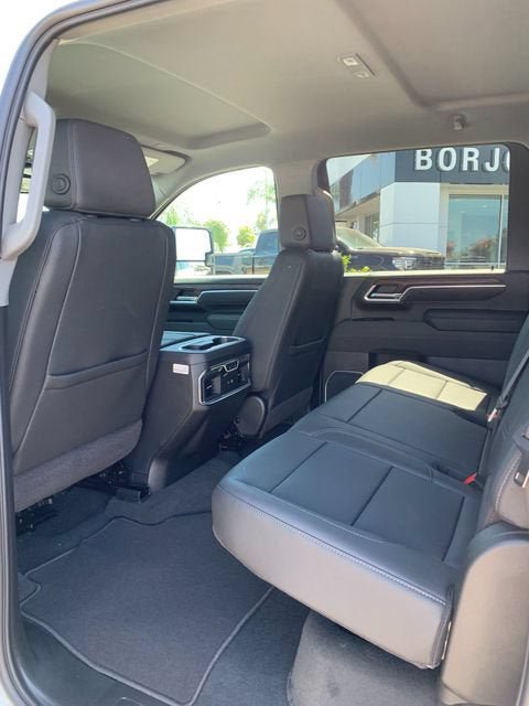 New 2026 GMC Sierra 2500 SLT w/ SLT Convenience Package AWD/4WD image 15