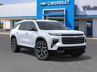 New 2026 Chevrolet Traverse High Country w/ LPO, Illumination Package FWD video 2
