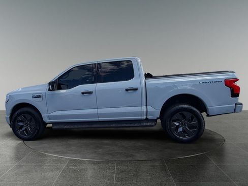 Used 2024 Ford F150 Lightning XLT AWD/4WD image 5