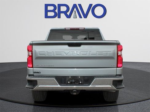 Used 2024 Chevrolet Silverado 1500 LT image 6