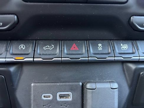 Used 2020 GMC Sierra 1500 Elevation w/ Elevation Value Package RWD image 32
