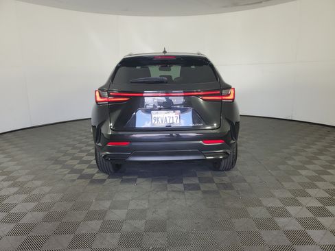 Used 2024 Lexus NX 250 FWD image 5