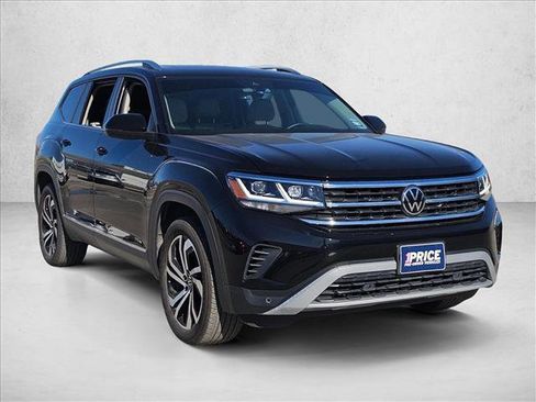 Used 2023 Volkswagen Atlas SEL image 3