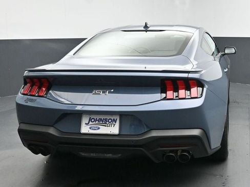 Used 2025 Ford Mustang GT Premium RWD image 10