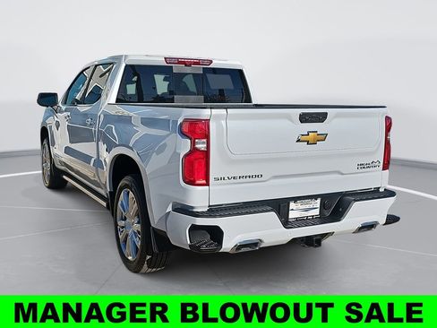 New 2026 Chevrolet Silverado 1500 High Country AWD/4WD image 5