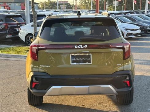 Used 2024 Kia Seltos SX image 4