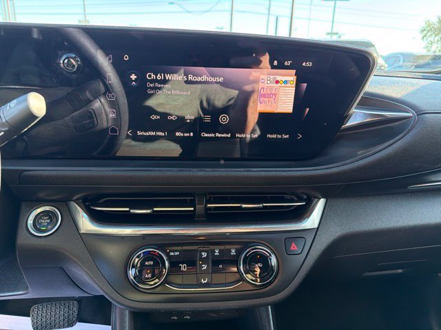 Used 2024 Buick Envista Preferred w/ Convenience II Package FWD image 17