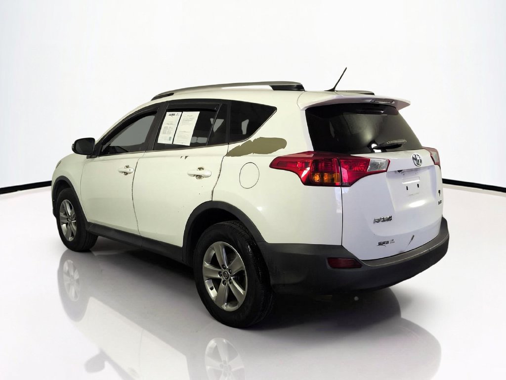 Used 2015 Toyota RAV4 XLE FWD image 9