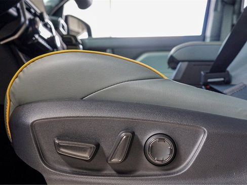 Used 2025 Toyota Tacoma TRD Sport w/ Tow Tech Package image 23