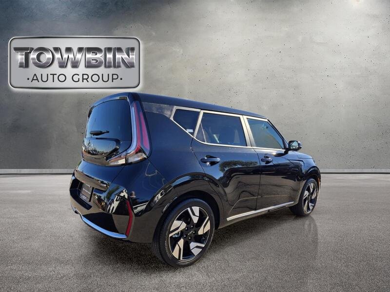 Certified 2025 Kia Soul GT-Line w/ GT-Line Technology Package FWD image 5