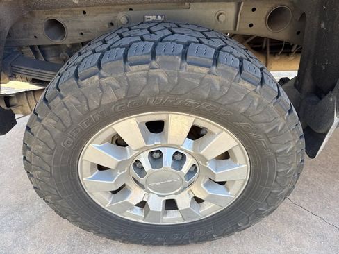 Used 2017 GMC Sierra 2500 Denali w/ Duramax Plus Package image 32