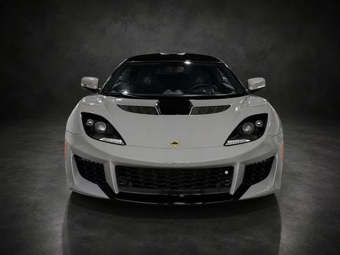 Used 2020 Lotus Evora RWD image 9