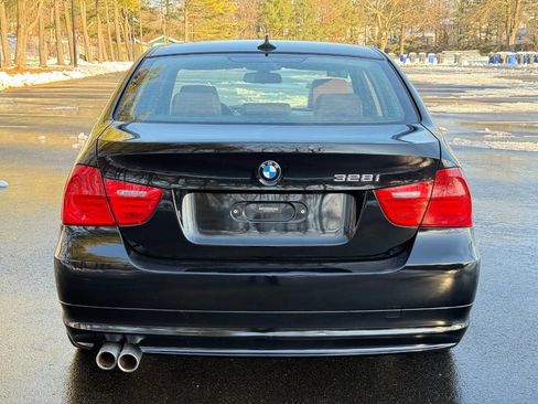 Used 2011 BMW 328i xDrive Sedan image 7